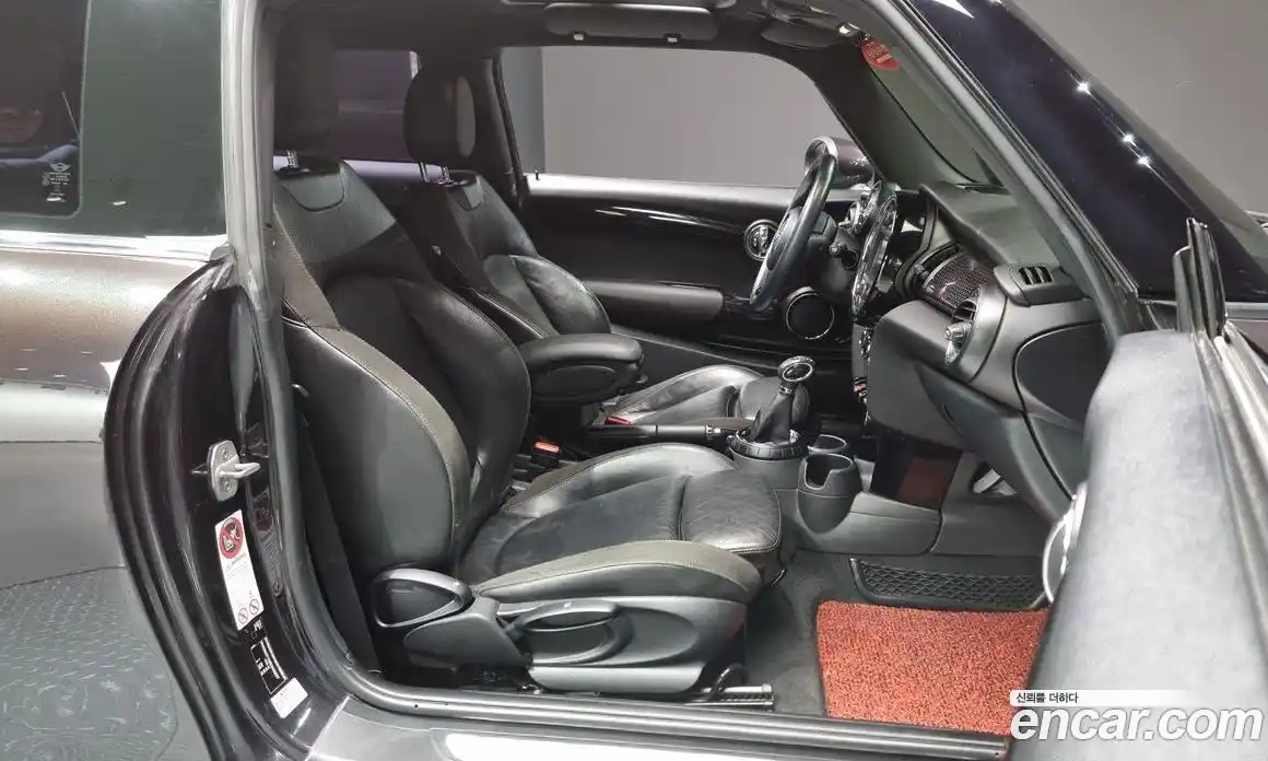 Mini Cooper 2014 2.0 Автомат в Москве № 155013, фото 11