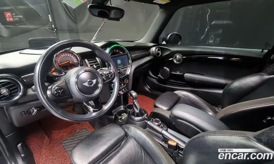 Mini Cooper 2014 2.0 Автомат в Москве № 155013, фото 14