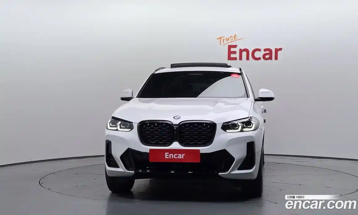 BMW X4 2023 2.0 Автомат в Москве № 155382, фото 1