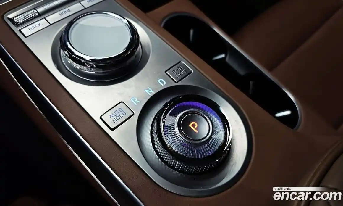 Genesis GV70 2023 2.5 Автомат в Москве № 15596, фото 19