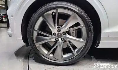 Genesis GV70 2023 2.5 Автомат в Москве № 15596, миниатюра 4