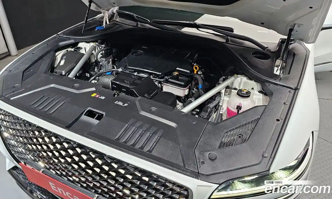 Genesis GV70 2023 2.5 Автомат в Москве № 15596, фото 9