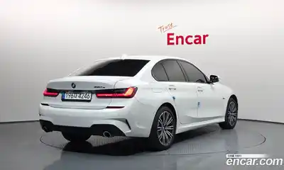 BMW 3-Series 2022 2.0 Автомат в Москве № 157296, миниатюра 5