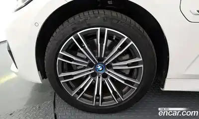 BMW 3-Series 2022 2.0 Автомат в Москве № 157296, миниатюра 8