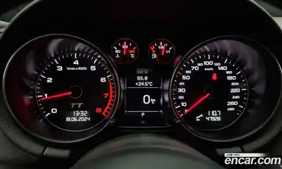 Audi TT 2014 2.0 Автомат в Москве № 157532, миниатюра 12