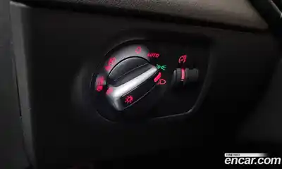 Audi TT 2014 2.0 Автомат в Москве № 157532, миниатюра 2