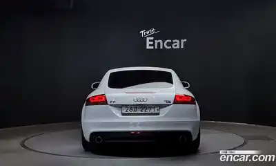 Audi TT 2014 2.0 Автомат в Москве № 157532, миниатюра 9