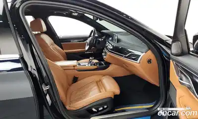 BMW 7-Series 2018 3.0 Автомат в Москве № 159456, миниатюра 5