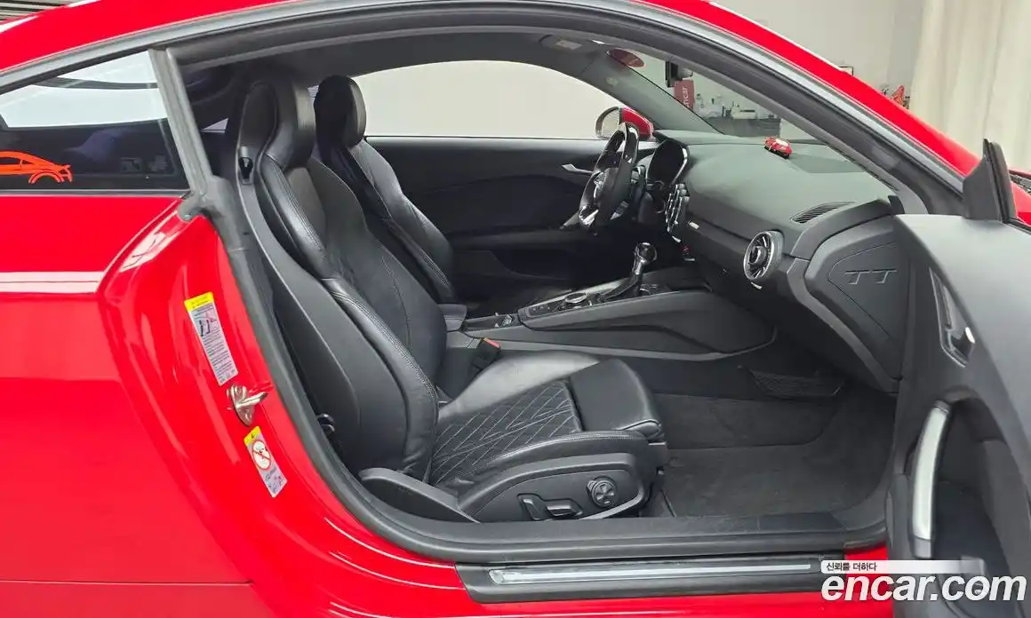 Audi TT 2016 2.0 Автомат в Москве № 159727, фото 11