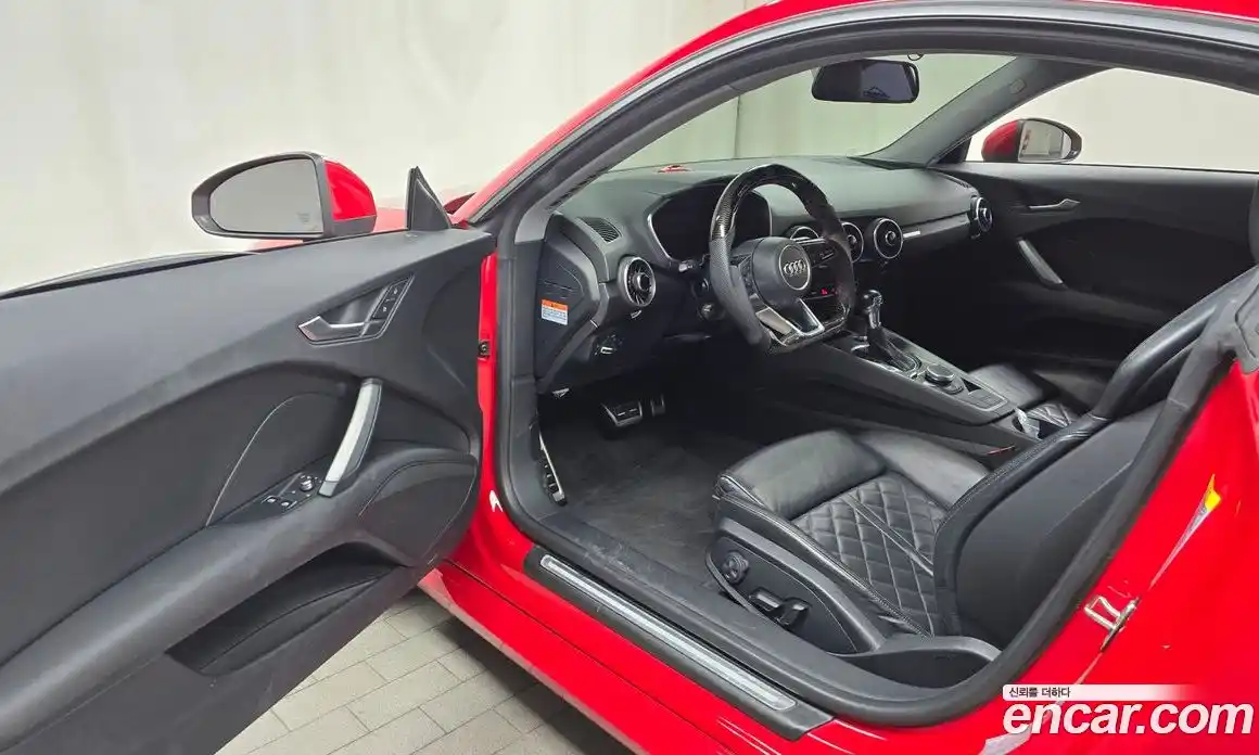 Audi TT 2016 2.0 Автомат в Москве № 159727, фото 14