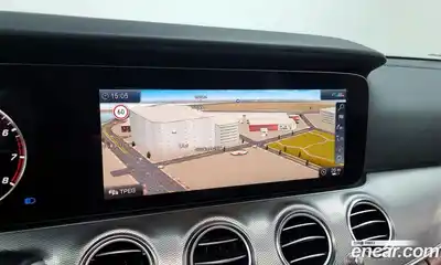 Mercedes-Benz E-Class 2020 2.0 Автомат в Москве № 160634, миниатюра 11