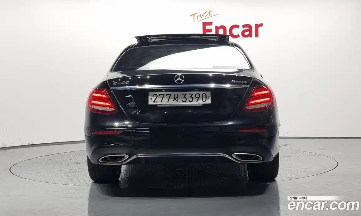 Mercedes-Benz E-Class 2020 2.0 Автомат в Москве № 160634, фото 13