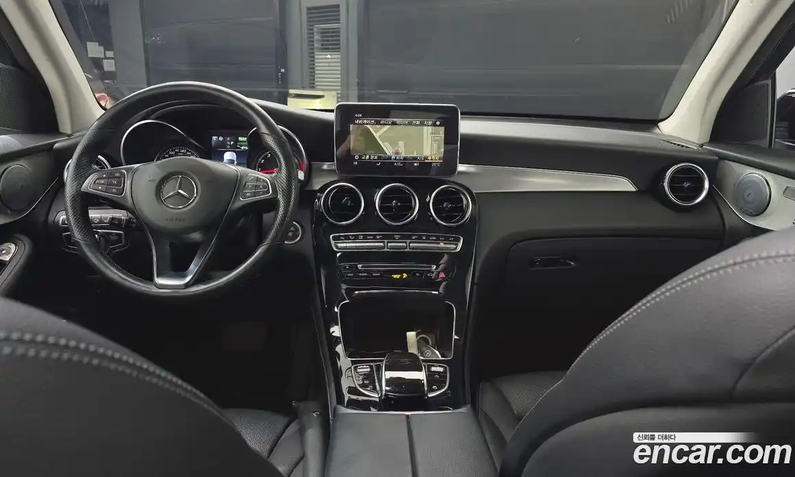 Mercedes-Benz GLC-Class 2019 2.0 Автомат в Москве № 160674, фото 11