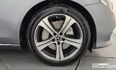 Mercedes-Benz E-Class 2019 2.0 Автомат в Москве № 160921, миниатюра 9