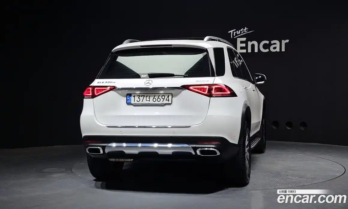 Mercedes-Benz GLE-Class 2021 1.9 Автомат в Москве № 161881, фото 12