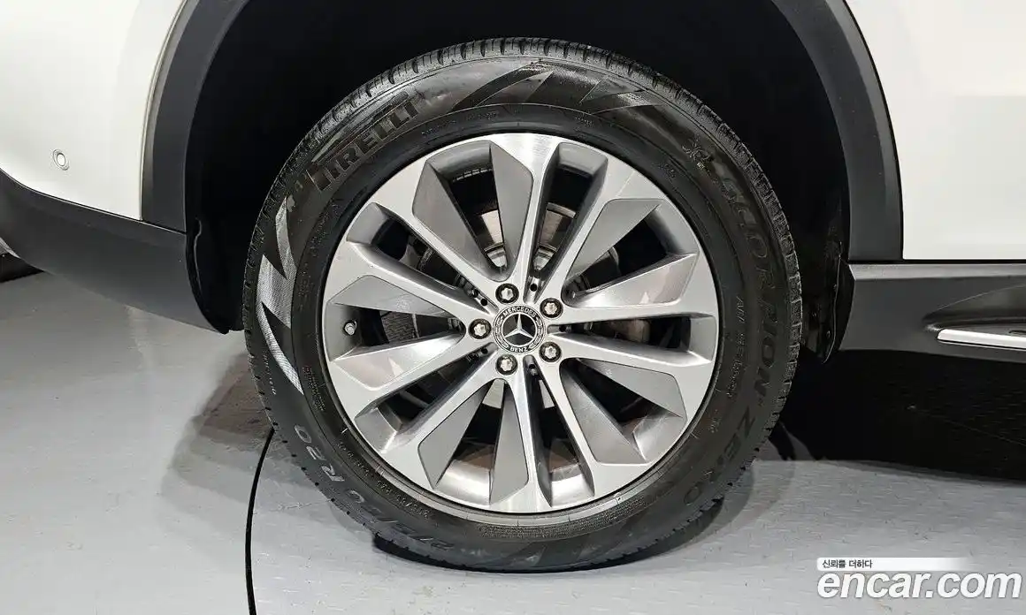 Mercedes-Benz GLE-Class 2021 1.9 Автомат в Москве № 161881, фото 16