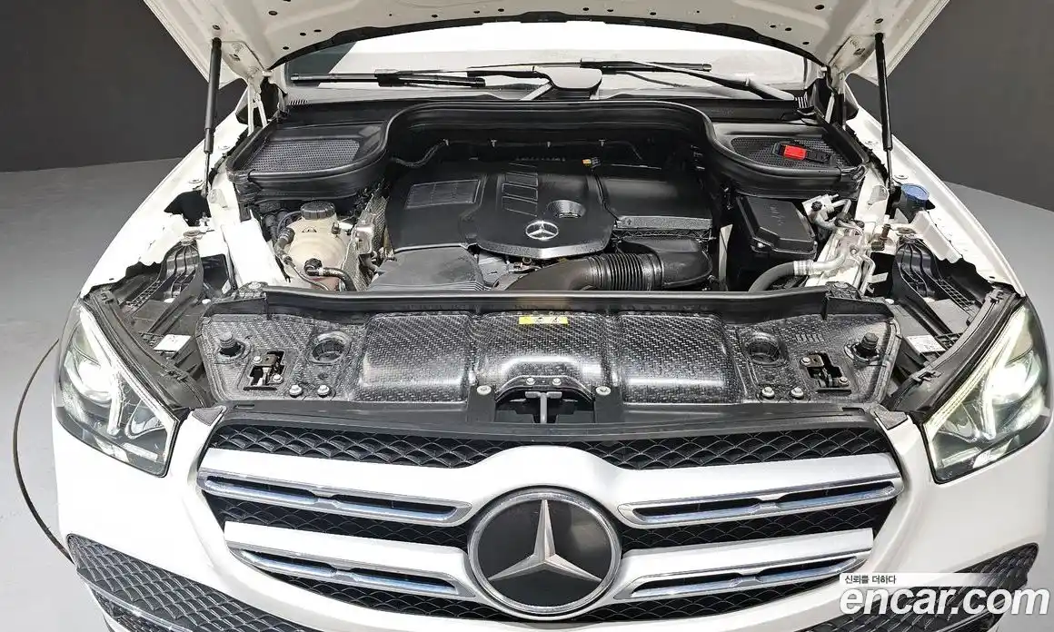 Mercedes-Benz GLE-Class 2021 1.9 Автомат в Москве № 161881, фото 17