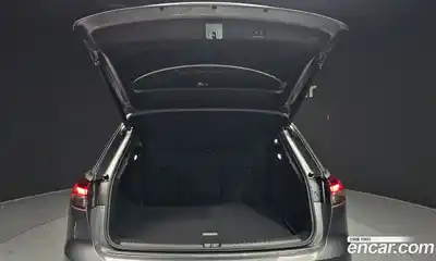 Audi Q4 e-tron 2022 0.2 Автомат в Москве № 162490, миниатюра 2