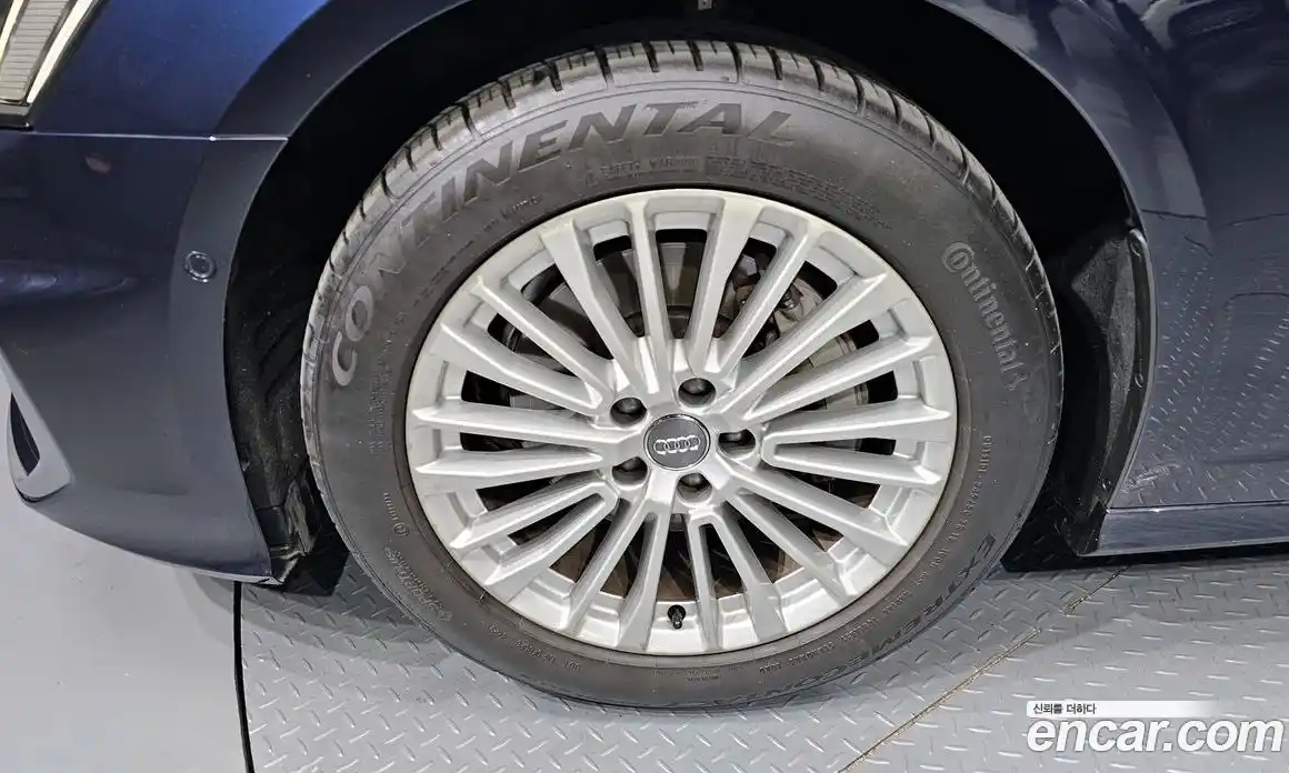 Audi A6 2020 2.0 Автомат в Москве № 162646, фото 16