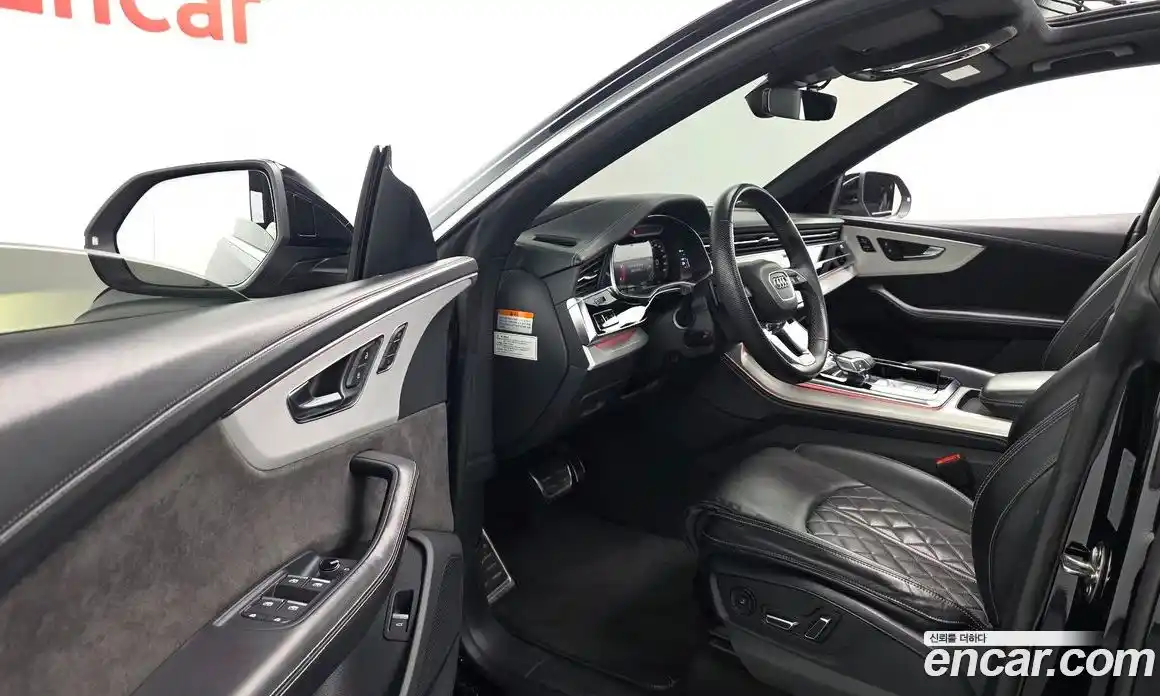 Audi Q8 2021 3.0 Автомат в Москве № 163712, фото 13