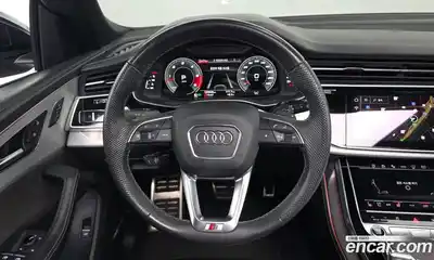 Audi Q8 2021 3.0 Автомат в Москве № 163712, миниатюра 8