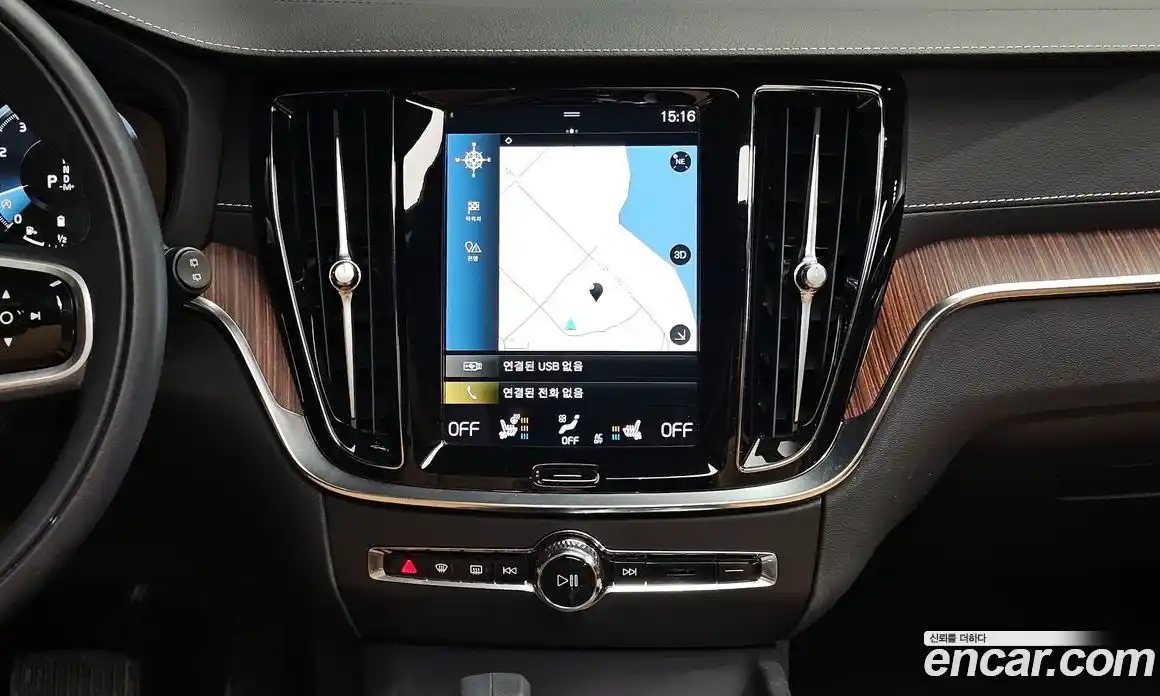 Volvo V60 2022 2.0 Автомат в Москве № 164273, фото 7