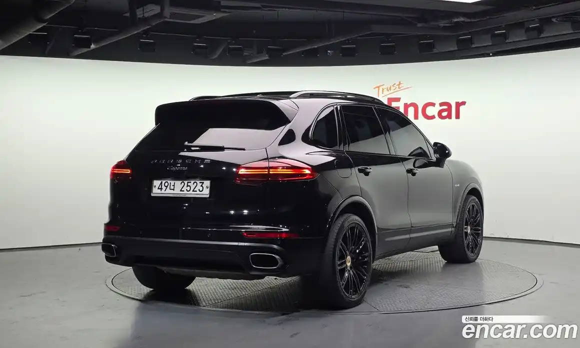 Porsche Cayenne 2017 3.0 Автомат в Москве № 165656, фото 8