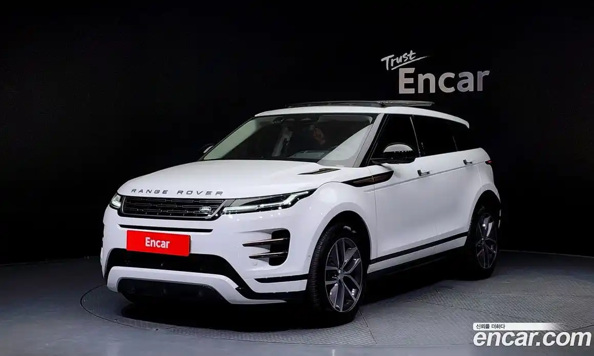 Land Rover Range-Rover Evoque 2024 2.0 Автомат в Москве № 165993, фото 12