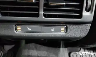 Land Rover Range-Rover Evoque 2024 2.0 Автомат в Москве № 165993, миниатюра 7