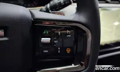 Land Rover Range-Rover Evoque 2024 2.0 Автомат в Москве № 165993, миниатюра 9