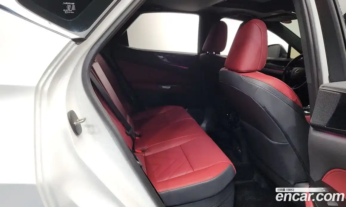 Lexus NX 2026 2.5 Автомат в Москве № 167949, фото 4