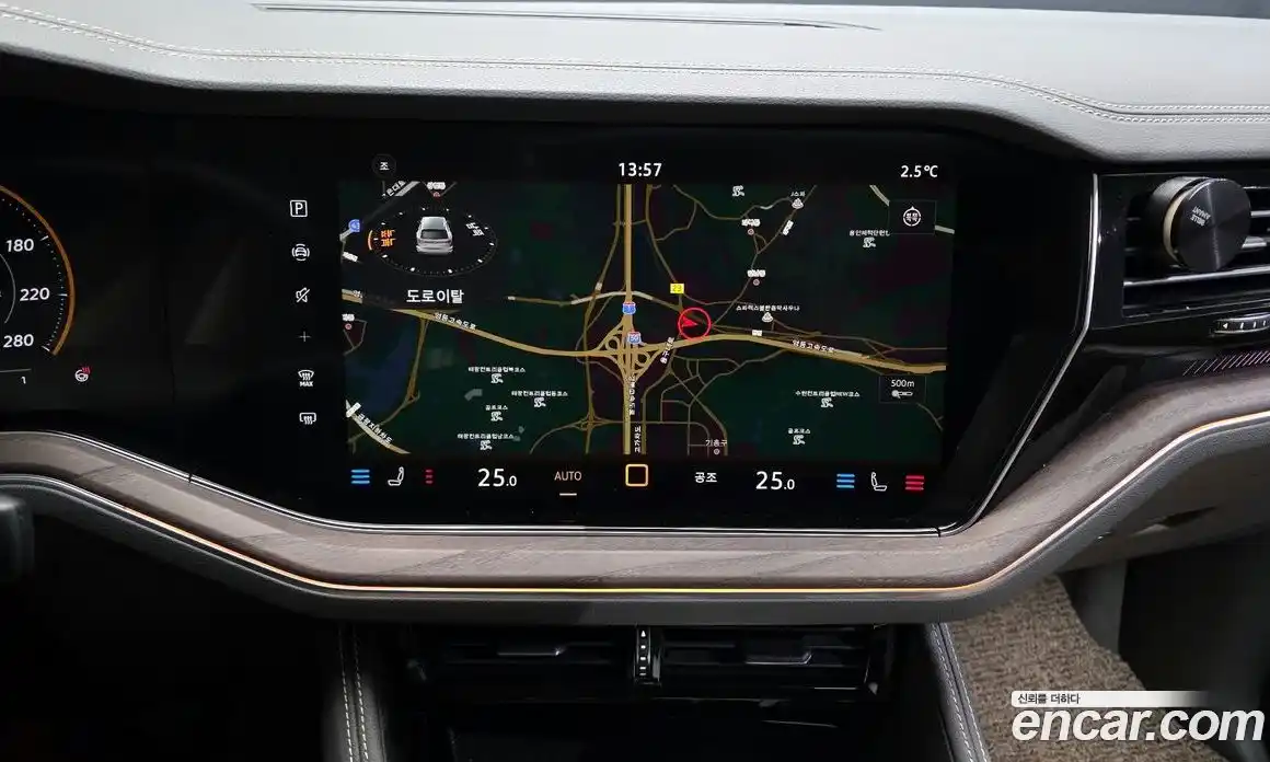 Volkswagen Touareg 2024 3.0 Автомат в Москве № 168501, фото 6