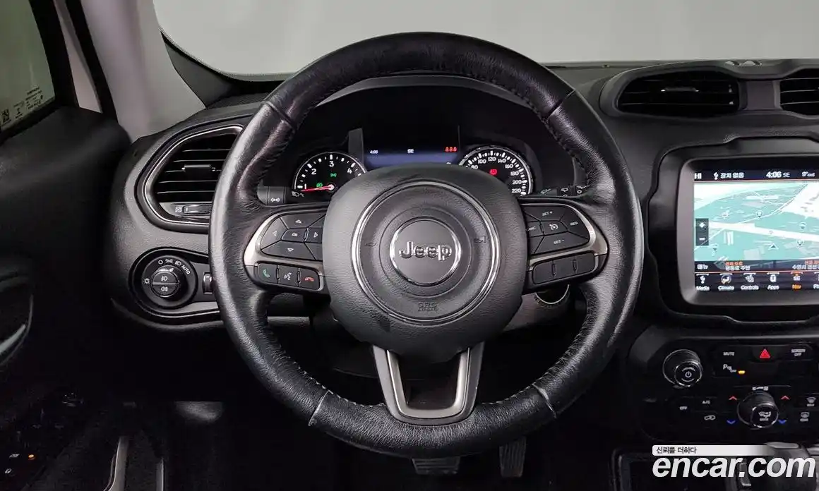 Jeep Renegade 2020 1.6 Автомат в Москве № 169755, фото 3