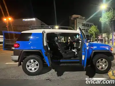 Toyota FJ Cruiser 2007 4.0 Автомат в Москве № 170327, миниатюра 5