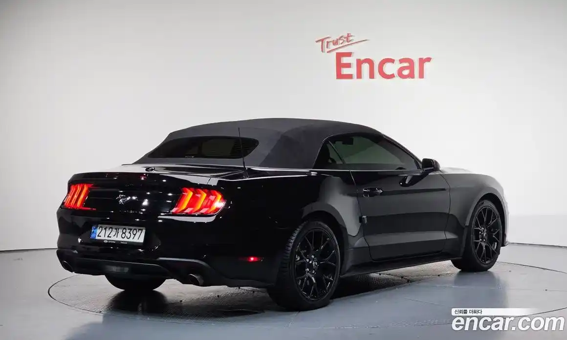 Ford Mustang 2023 2.3 Автомат в Москве № 170782, фото 6