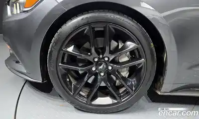 Ford Mustang 2017 2.3 Автомат в Москве № 170921, миниатюра 9