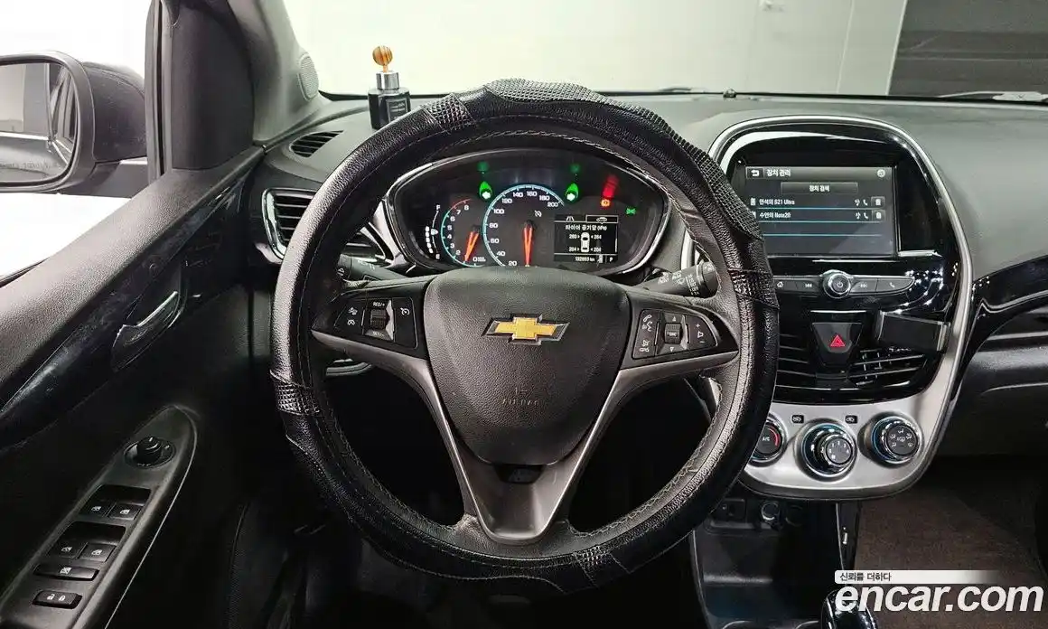 Chevrolet Spark 2017 1.0 Автомат в Москве № 174564, фото 18