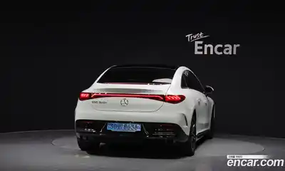 Mercedes-Benz EQE, 2024