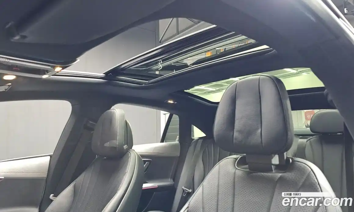 Mercedes-Benz EQE 2024 0.3 Автомат в Москве № 176794, фото 12