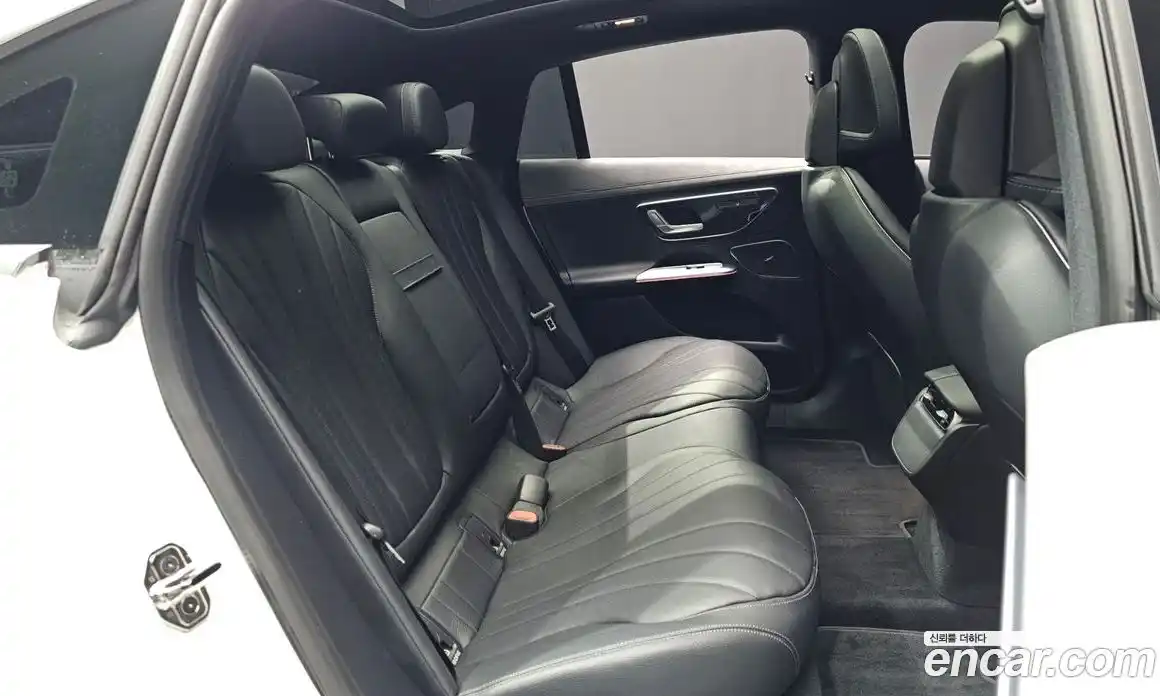 Mercedes-Benz EQE 2024 0.3 Автомат в Москве № 176794, фото 16