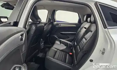 Renault XM3 2023 1.6 Автомат в Москве № 177317, миниатюра 3