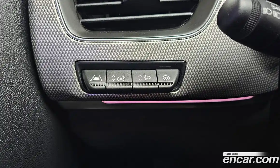 Renault XM3 2023 1.6 Автомат в Москве № 177317, фото 6