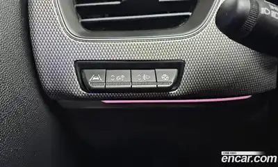 Renault XM3 2023 1.6 Автомат в Москве № 177317, миниатюра 6