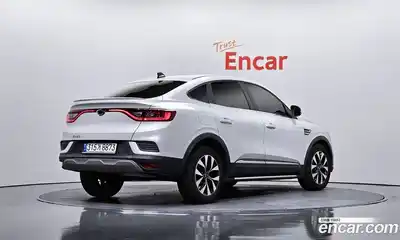 Renault XM3 2023 1.6 Автомат в Москве № 177317, миниатюра 9