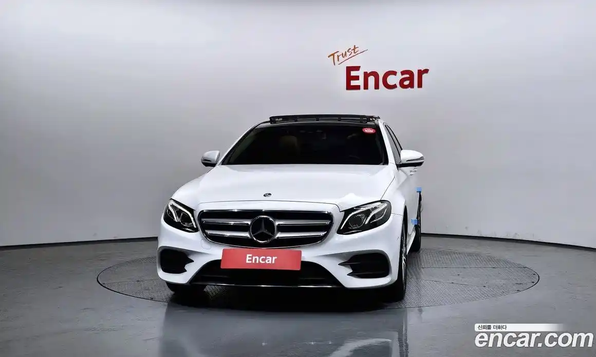 Mercedes-Benz E-Class 2019 2.0 Автомат в Москве № 178894, фото 4