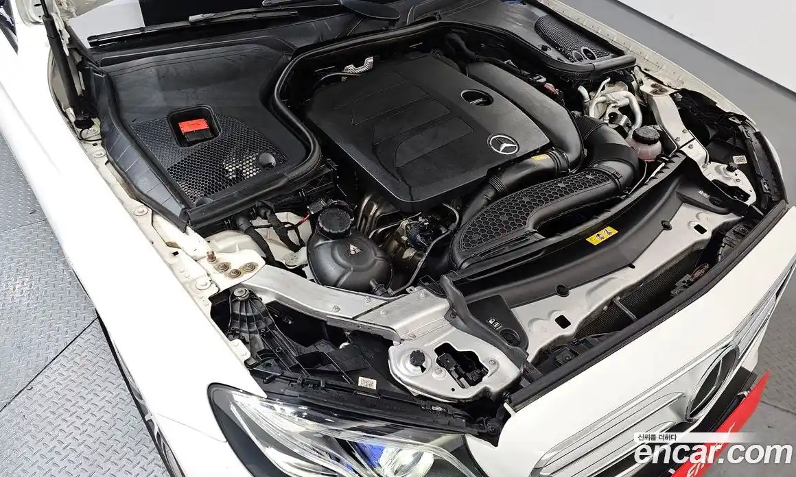 Mercedes-Benz E-Class 2019 2.0 Автомат в Москве № 178894, фото 7