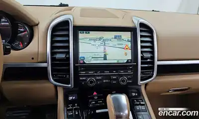 Porsche Cayenne 2015 3.0 Автомат в Москве № 182648, миниатюра 9