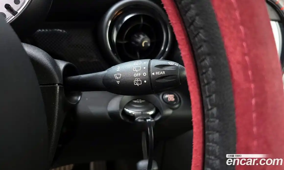 Mini Cooper 2013 1.6 Автомат в Москве № 186292, фото 12