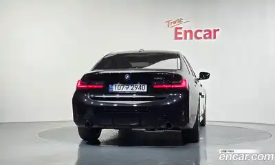 BMW 3-Series 2024 2.0 Автомат в Москве № 187980, миниатюра 4