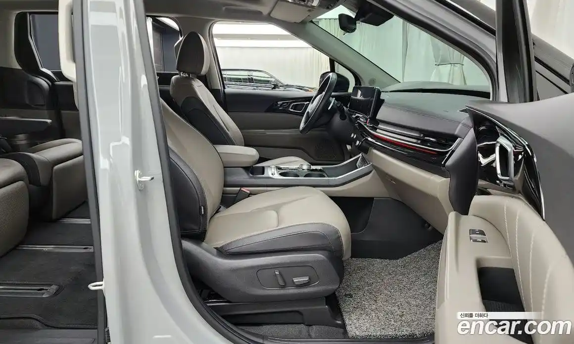 Kia Canival 2024 2.2 Автомат в Москве № 19105, фото 13